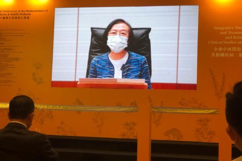 主禮嘉賓陳肇始局長致辭